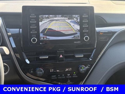 2022 Toyota Camry SE