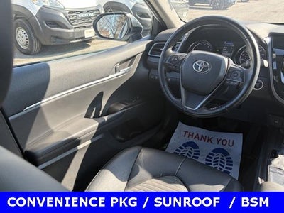 2022 Toyota Camry SE