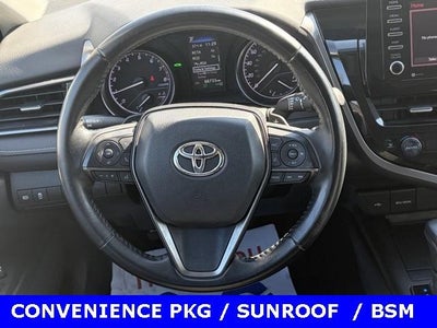 2022 Toyota Camry SE