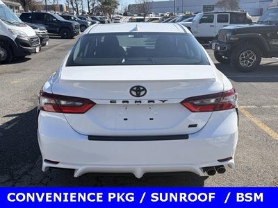 2022 Toyota Camry SE