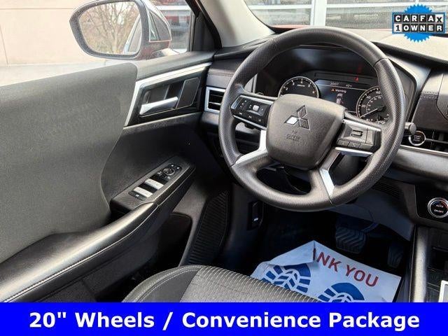 2022 Mitsubishi Outlander ES