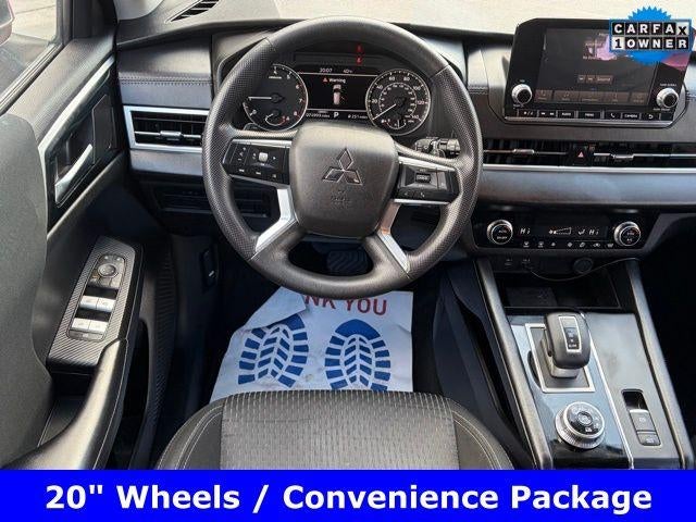 2022 Mitsubishi Outlander ES