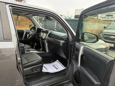 2020 Toyota 4Runner SR5