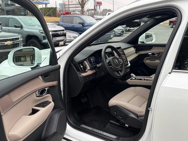 2026 Volvo XC90 Core