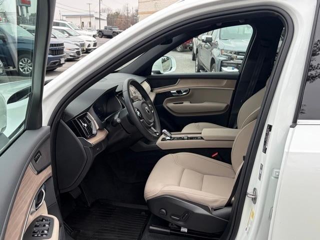 2026 Volvo XC90 Core