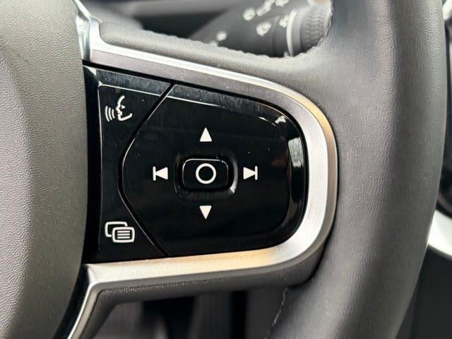 2026 Volvo XC90 Core