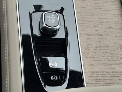 2026 Volvo XC90 Core