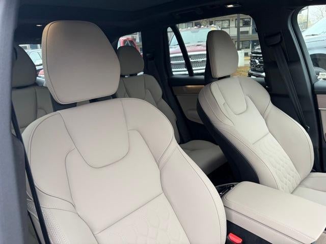 2026 Volvo XC90 Core