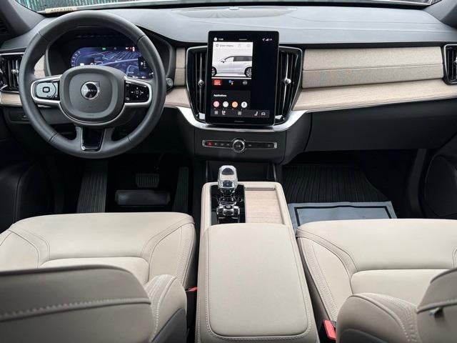 2026 Volvo XC90 Core